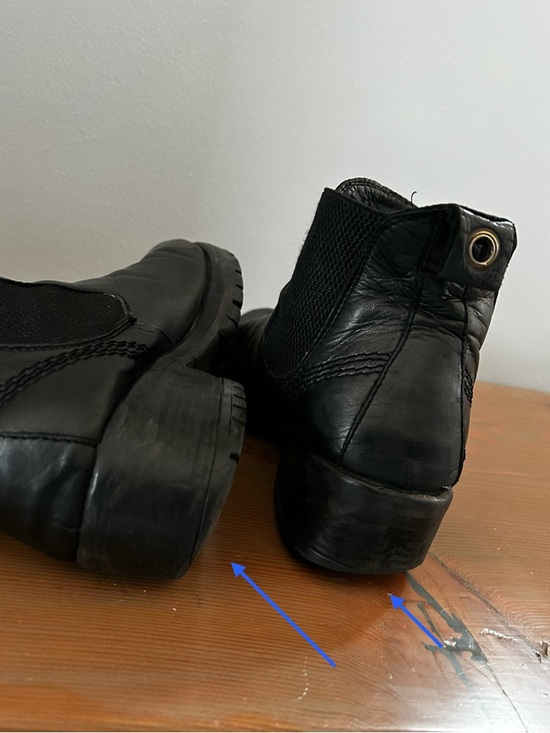 Bueno ‘Florida’ Chelsea boots - Picture 5 of 7